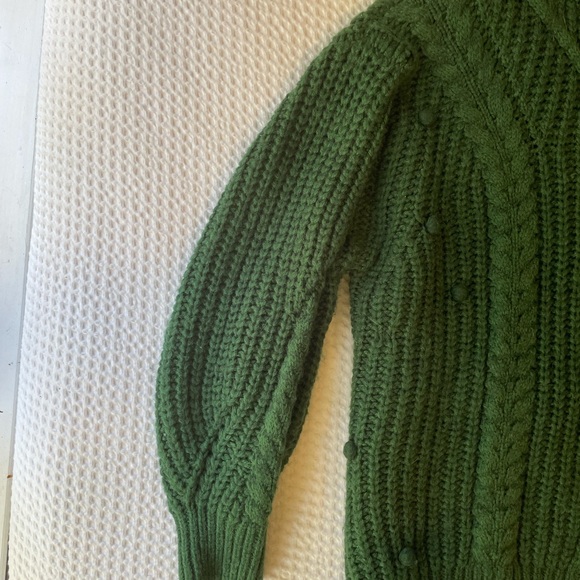 Cozy forest green turtleneck knit sweater🌲 - Picture 3 of 4